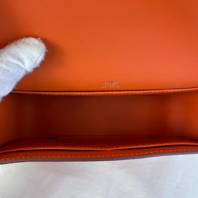 Hermès Geta Bag in Orange Mysore goatskin (chèvre)leather from Reowned, photo 2 of 4