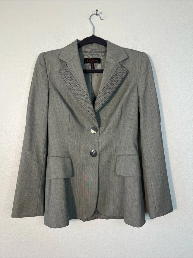 Vtg Escada Gray Structured Stitching Notched Lapels Tailored Blazer Size 34/Us 2 in gray Wool from Poshmark