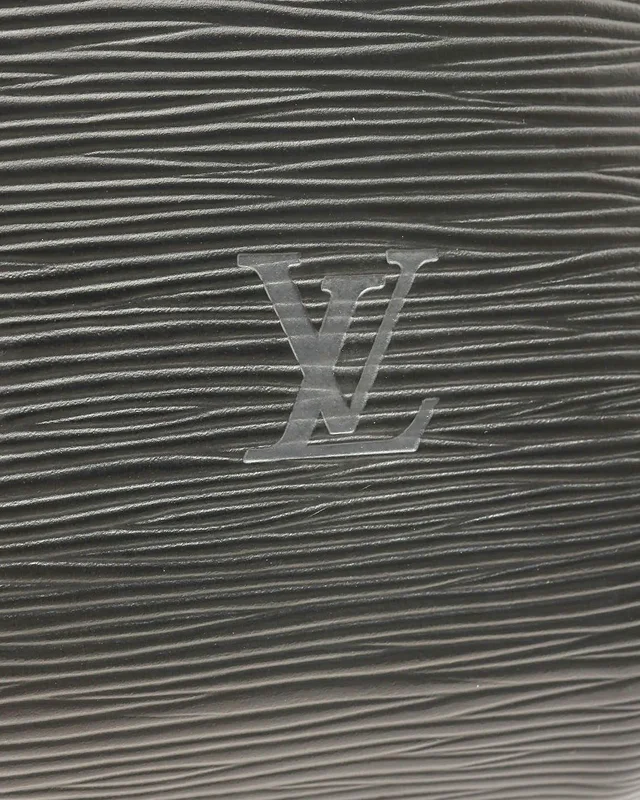 Louis Vuitton Epi Speedy 35 Bag in Leather from A Retro Tale, photo 6 of 9