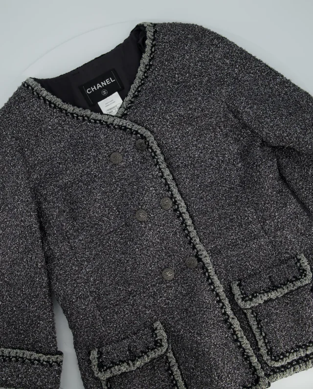 HOT* Chanel 14/P La Petite Veste Noire Tweed Charcoal Grey Jacket with Silver Detail Size FR… in Grey Tweed from Sellier, photo 5 of 12