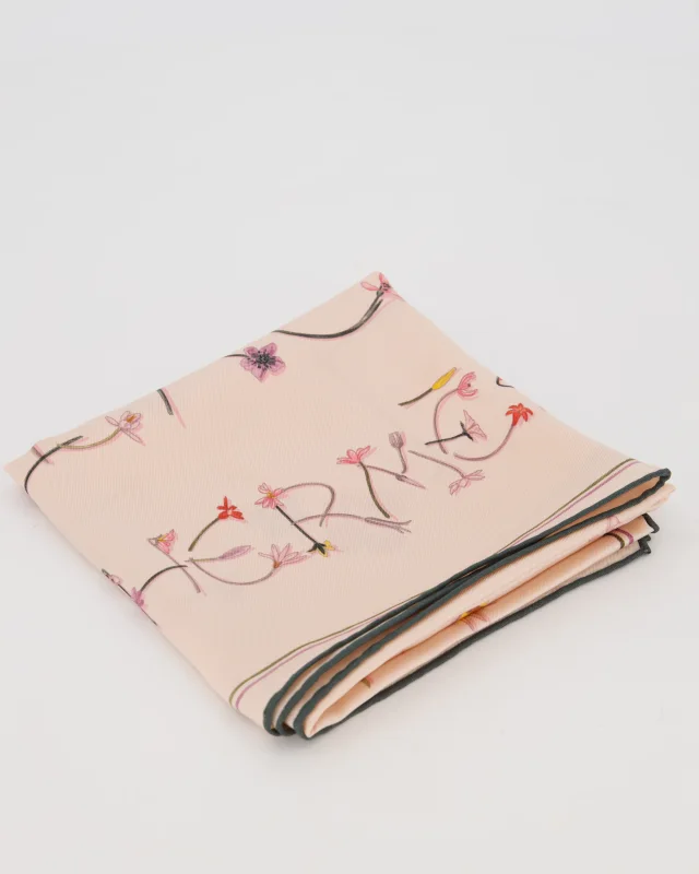 Hermès I Like Flowers Silk Scarf 70 in Pastel Pink and Navy Blue with Flower Detailing in Navy Silk from Sellier, photo 4 of 6
