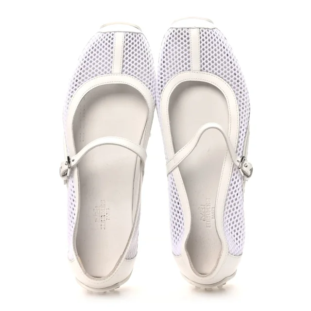 Hermès Crochet Knit Calfskin Kichu Ballet Flats 39 White in White Calfskin from FASHIONPHILE, photo 2 of 9