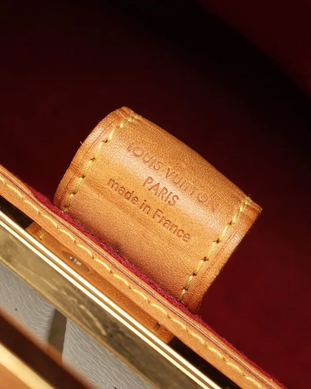 Louis Vuitton Murakami Judy MM Bag in Canvas from A Retro Tale, photo 11 of 13