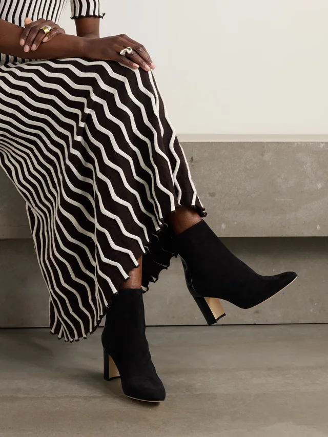 MANOLO BLAHNIK Rosie 70 patent-leather and suede ankle boots in Black, photo 2 of 2 from NET-A-PORTER (Canada)