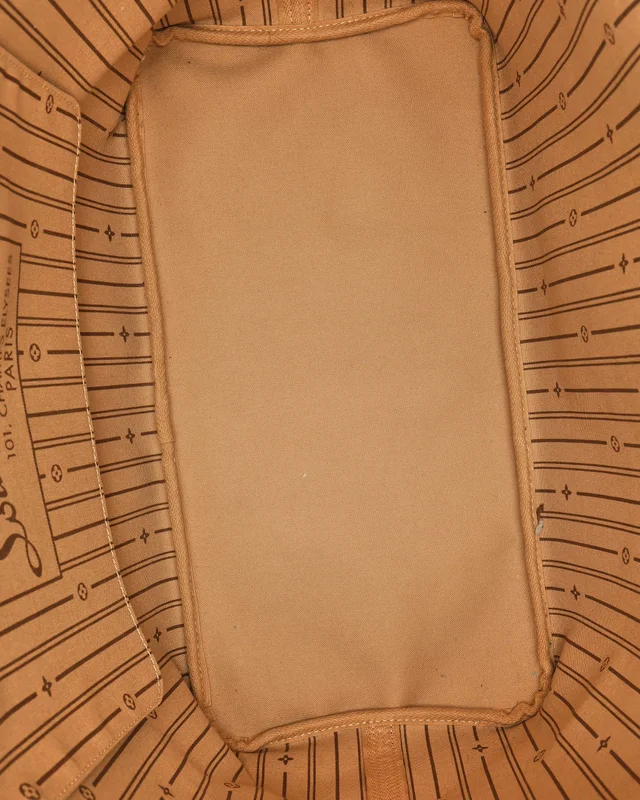 Louis Vuitton Monogram Neverfull GM Tote Bag in Coated canvas from A Retro Tale, photo 8 of 9