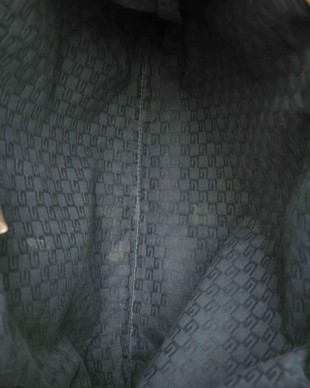 Gucci GG Drawstring Bucket Bag in Leather from A Retro Tale, photo 6 of 7