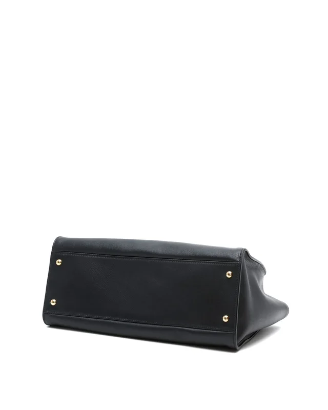 Prada Large Leather Tote Bag in Leather from A Retro Tale, photo 5 of 9