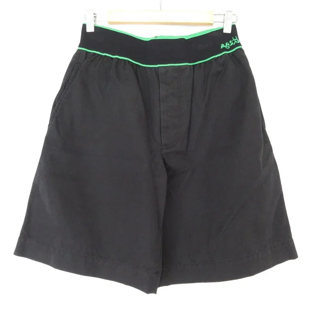 Bottega Veneta Waist Logo Easy Shorts from LuxUness