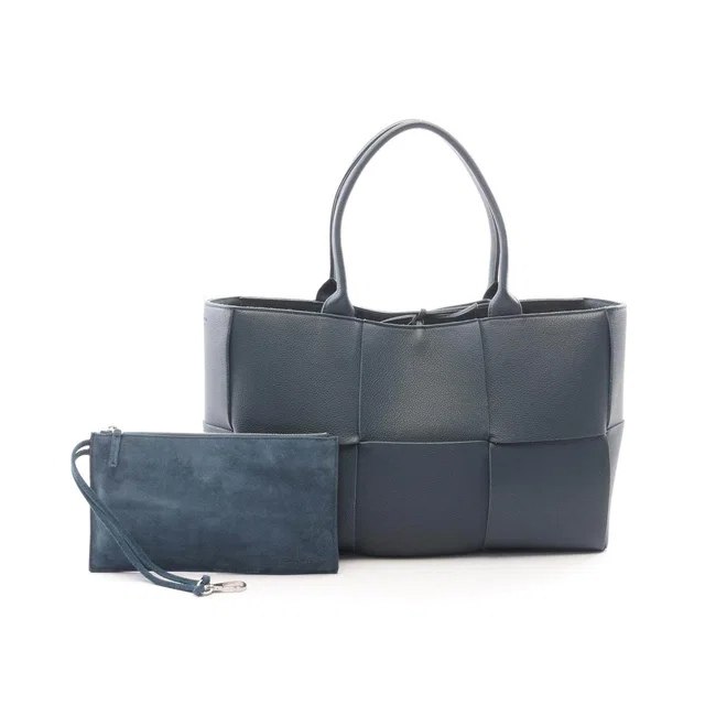 Bottega Veneta Arco Maxi Intrecciato Leather Tote Bag in Woven leather from LuxUness