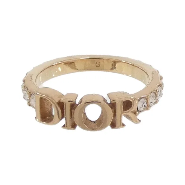 Dior Evolution Ring Pink in Pink from The Reluxe