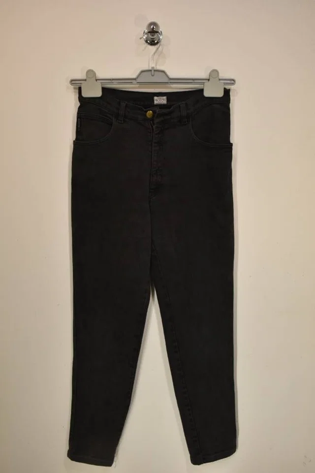 Giorgio Armani Jeans Grey Size: 28" in Grey Cotton from Oxfam Online Shop