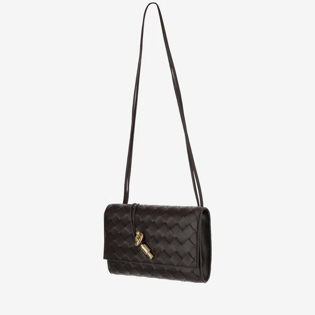 Bottega Veneta Andiamo Clutch — Brown Lambskin in Brown Lambskin from HEWI
