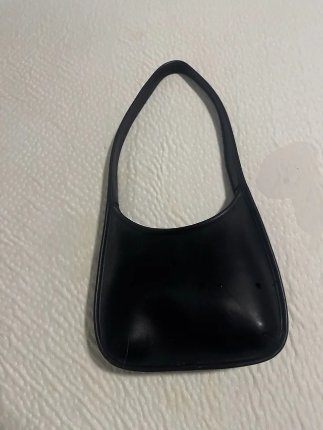 Coach Vintage Us Duty Free Bag Women 9020 Ergo Shoulder Bag Mini Zip Black Usa in black Leather from Poshmark