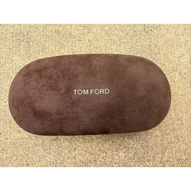 Tom Ford Women's Sunglasses - Brown in brown|red from Depop, photo 1 of 1