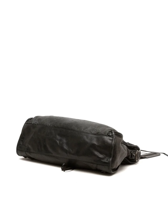 Balenciaga Classic City Bag in Leather from A Retro Tale, photo 5 of 12