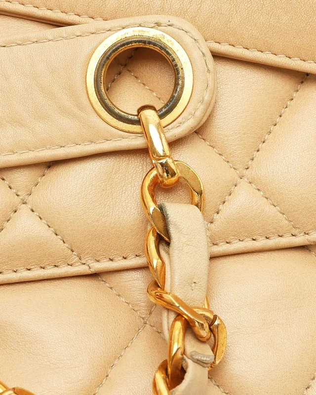 Chanel Chain Tote Bag in Leather from A Retro Tale, photo 6 of 10