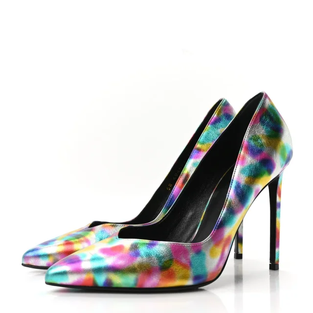 Saint Laurent Metallic Calfskin Pumps 38 Silver Multicolor in Silver Calfskin from FASHIONPHILE, photo 4 of 9