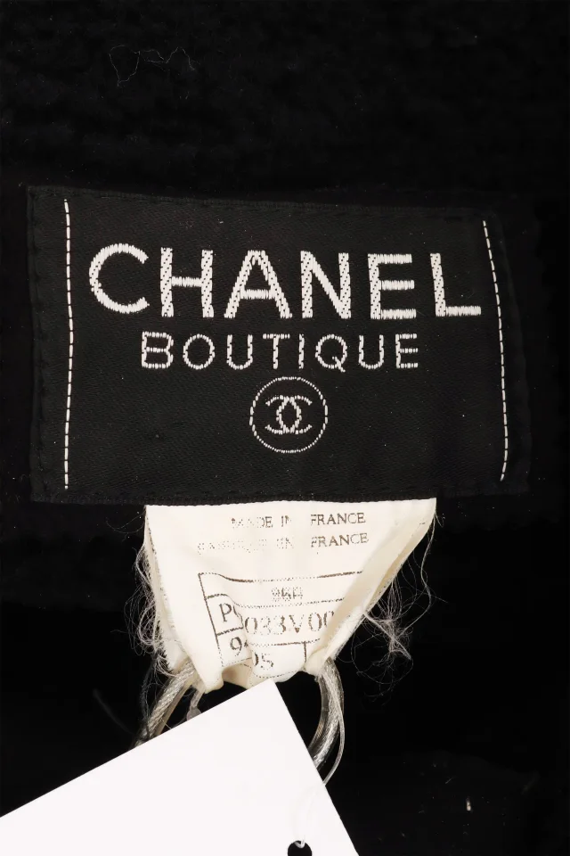 Chanel 1996 Belted Suede Shearling Coat in Suede from Recess LA, photo 8 of 9