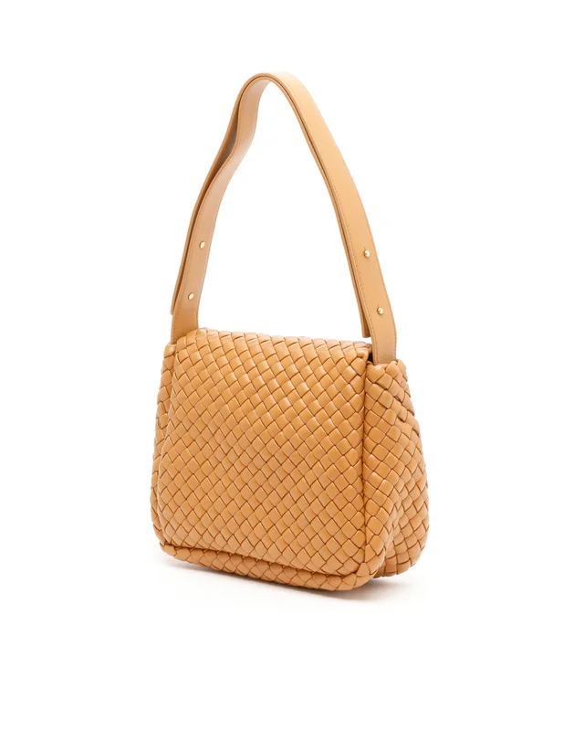 Bottega Veneta Intrecciato Cobble Bag in Woven leather from A Retro Tale, photo 3 of 7