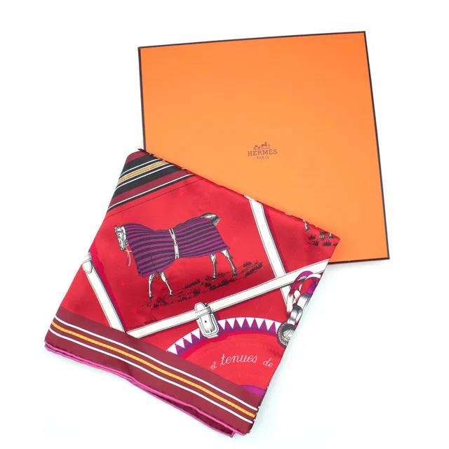 Hermès Couvertures et Tenues de Jour Double Face Scarf 90 in Silk from HEWI
