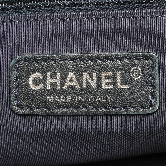 Chanel CC Scale Effect Denim Shopping Bag in Denim from A Retro Tale, photo 7 of 10
