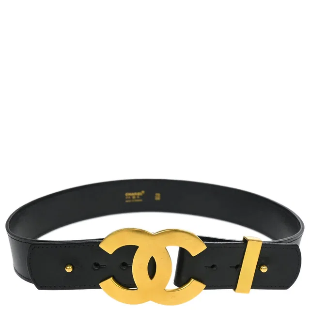 Chanel Black Leather Belt #75/30 96A Small Good in Black Leather from AMORE Vintage Tokyo