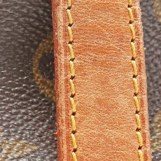 Louis Vuitton Monogram Saumur 30 Bag in Coated canvas from A Retro Tale, photo 8 of 11