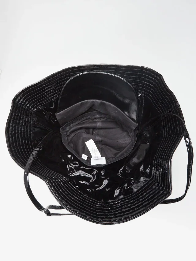 Burberry Vinyl Oversized Rain Bucket Hat Size S/M in Black from Yoogis, photo 8 of 8