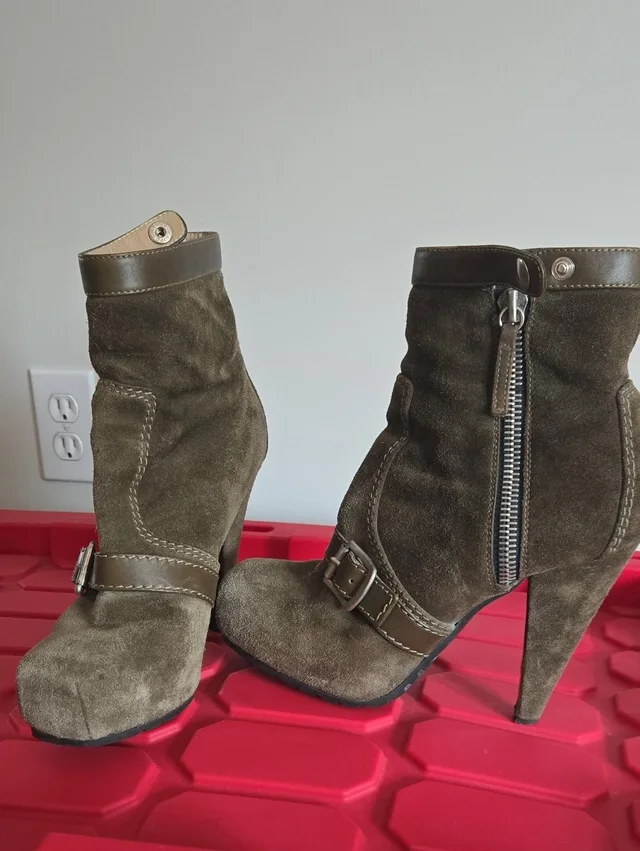 Proenza Schouler Olive Suede High Heel Ankle Boots With Buckle & Side Zipper in green Suede from Poshmark