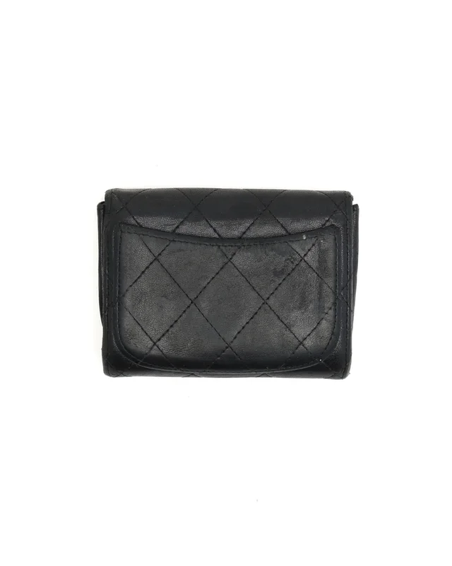 Chanel Flap Card Holder in Leather from A Retro Tale, photo 2 of 7