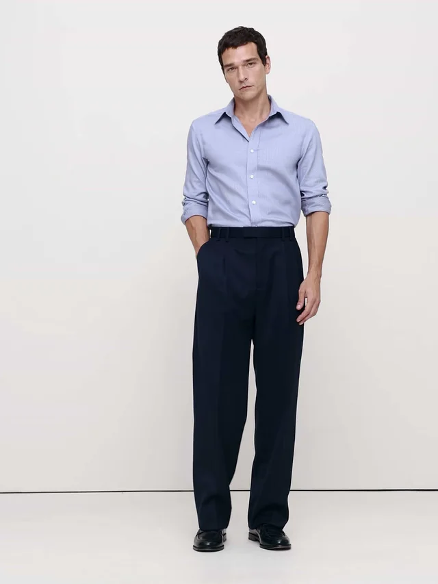 Banana Republic Slim-Fit Wrinkle-Resistant Dress Shirt in Blue Dobby, photo 6 of 6 from Banana Republic (Canada)