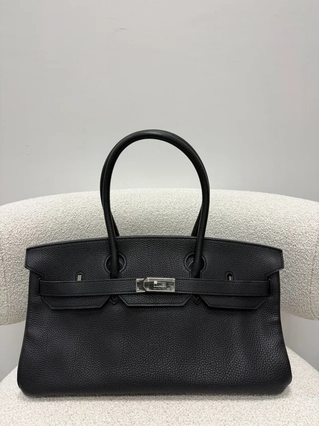 LONDON LOCATED* PRELOVED HERMÈS JPG SHOULDER BIRKIN BLACK Togo Leather in Black Togo leather from Luxury Promise, photo 5 of 31
