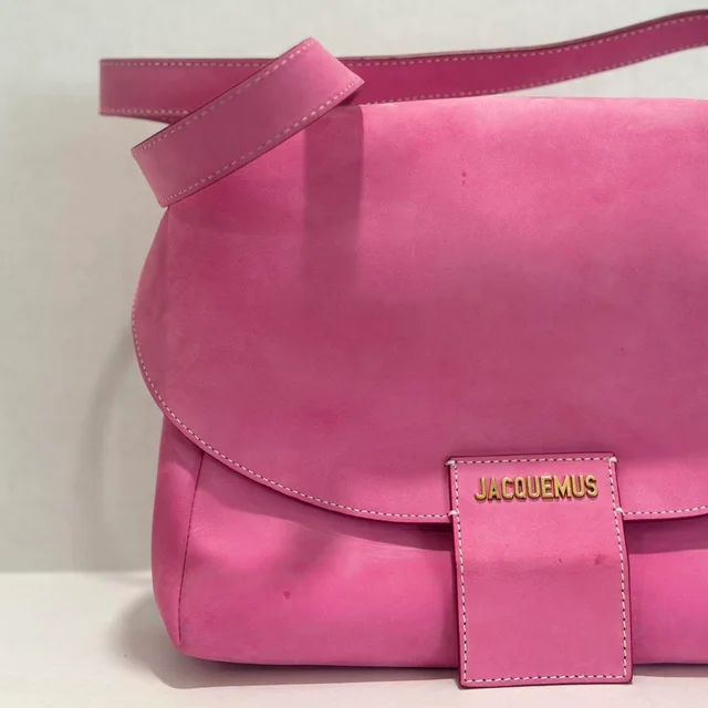 Jacquemus Women's Shoulder bags - Pink in pink Suede from Depop, photo 1 of 1