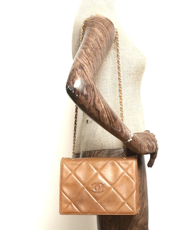 Chanel Classic Single Full Flap Bag in Leather from A Retro Tale, photo 16 of 16