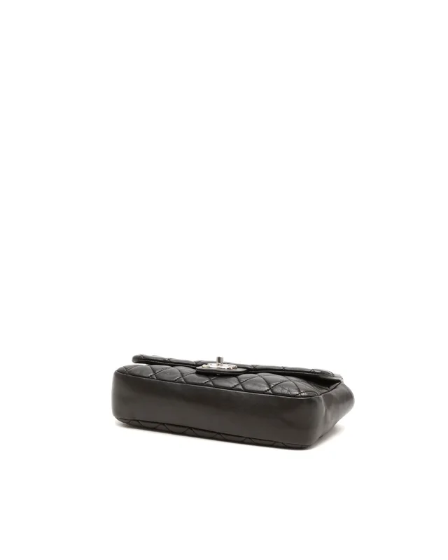 Chanel Single Flap Bag in Leather from A Retro Tale, photo 5 of 11