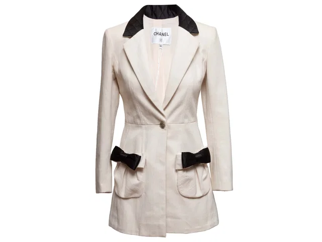 White & Black Chanel Cotton Bow-Accented Longline Blazer Size FR 34 in Black from Designer Revival