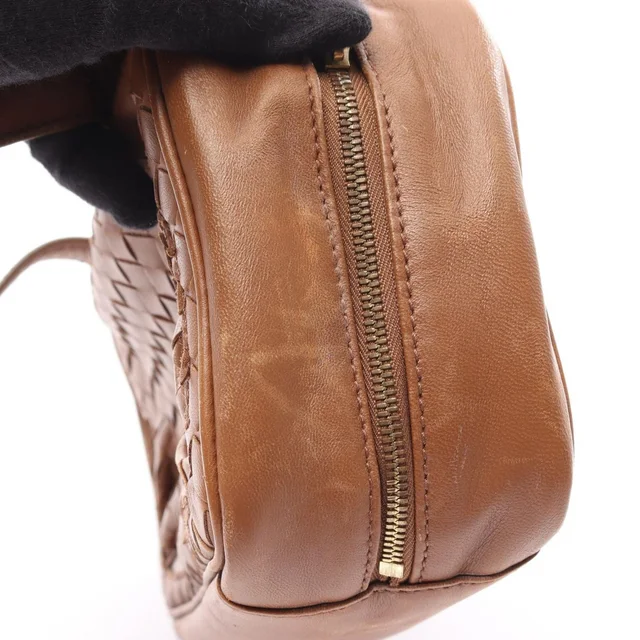 Bottega Veneta Handbag Intrecciato Brown Leather in Brown Woven leather from The Reluxe, photo 2 of 2