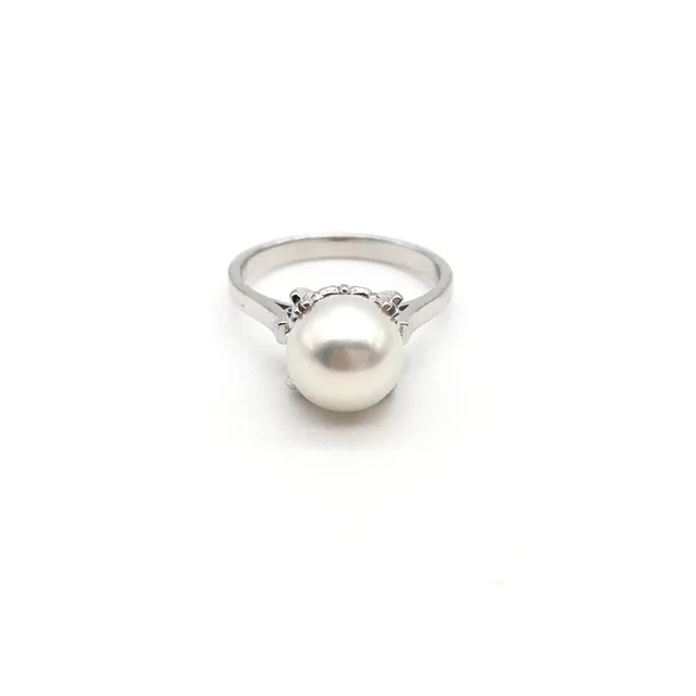 Tasaki 1P Pearl Ring, P(Aprox 8.0mm), PT900, 4.8g, US Size 5 in Leather from Luxury Promise