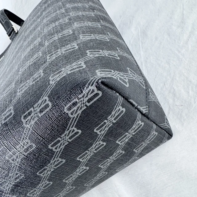 Balenciaga BB Logo Canvas Medium Tote Bag in Canvas, coated canvas, Metal from Reowned, photo 4 of 9