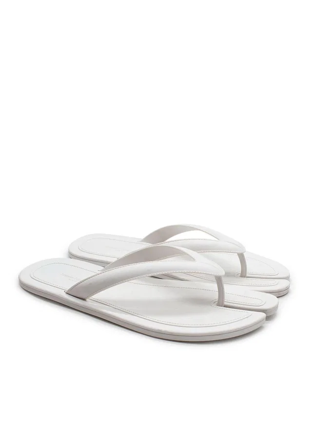 Maison Margiela White Tabi Flip Flops in White from HEWI