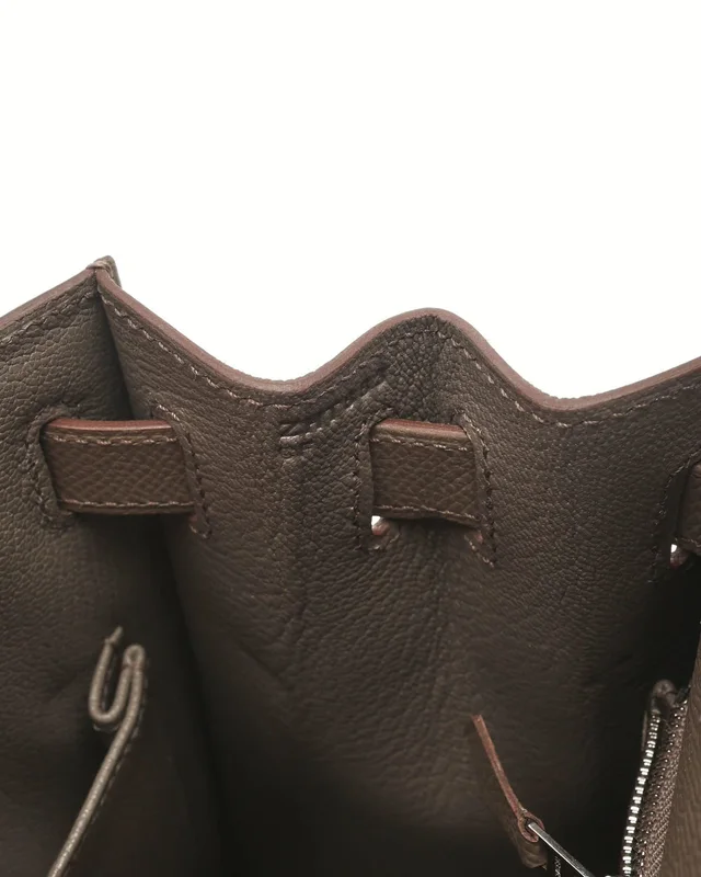Hermès Kelly II 28 Sellier Etain Epsom Bag in Taupe Epsom leather from A Retro Tale, photo 10 of 11