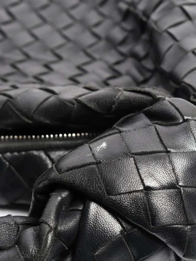 Bottega Veneta Black classic Jodie bag in Black Lambskin from Sign of the Times, photo 6 of 6