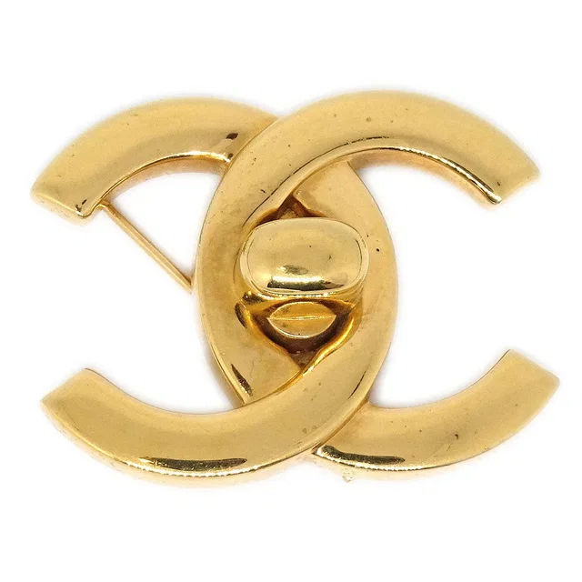 Chanel Turnlock Brooch Gold 96P in Gold from AMORE Vintage Tokyo