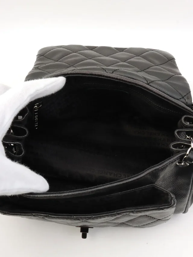 Chanel 2.55 Chain Shoulder Bag, Black, circa 2008 in Black Caviar leather from VINTAGE QOO TOKYO, photo 5 of 17