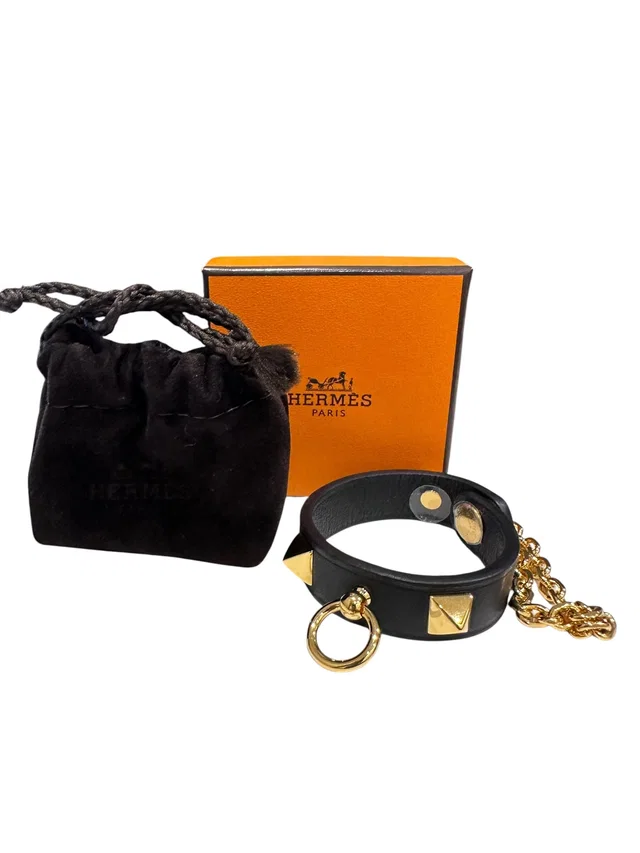 Hermès Rivale Glove holder with GHW - Giftable from Luxury Promise
