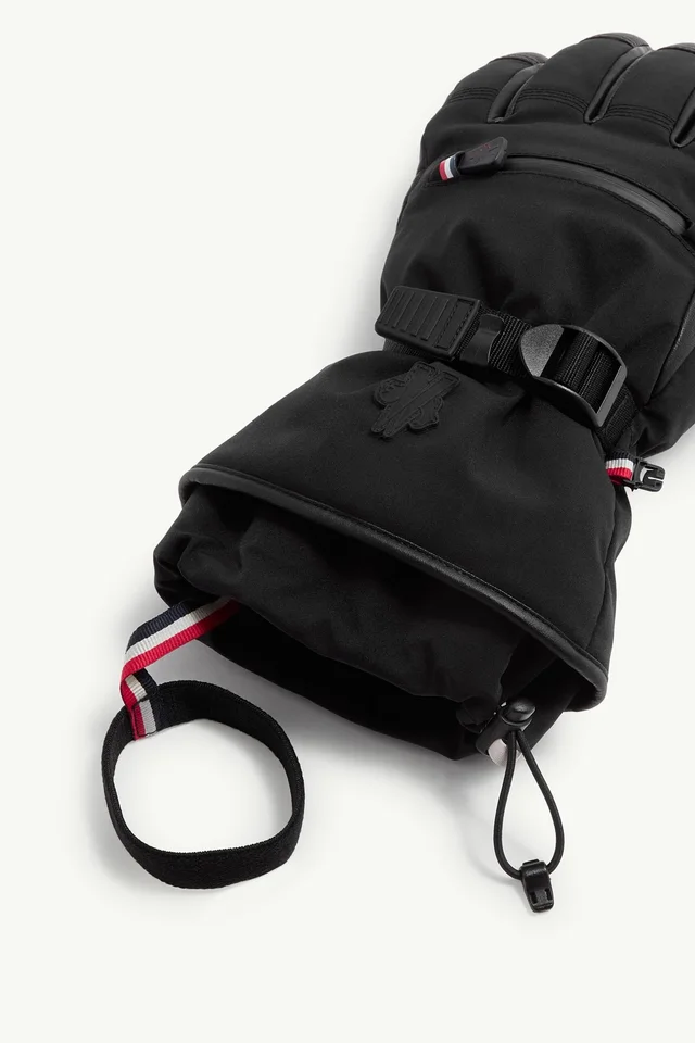 Moncler Padded Gloves, photo 5 of 5 from SENSER