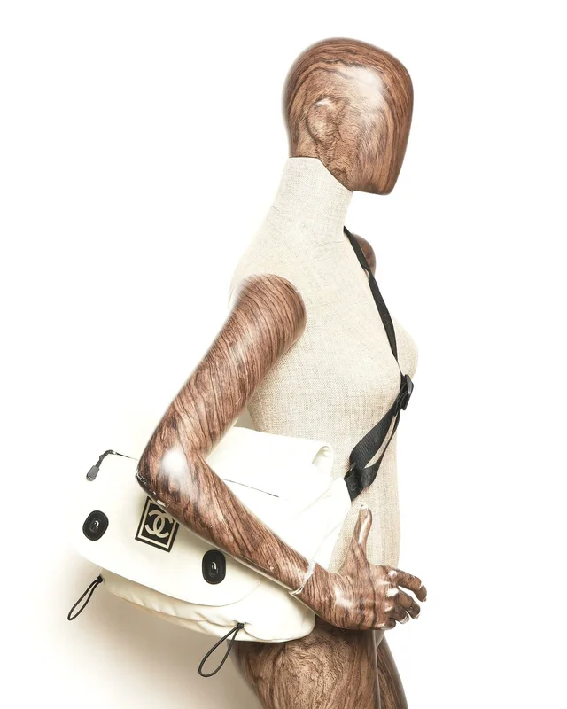 Chanel Sports Line CC Messenger Bag in Nylon from A Retro Tale, photo 10 of 10