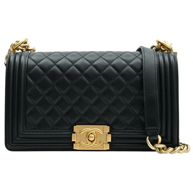 BOY CHANEL Chain Shoulder Bag, Black, manufactured around 2016 in Black Lambskin from VINTAGE QOO TOKYO
