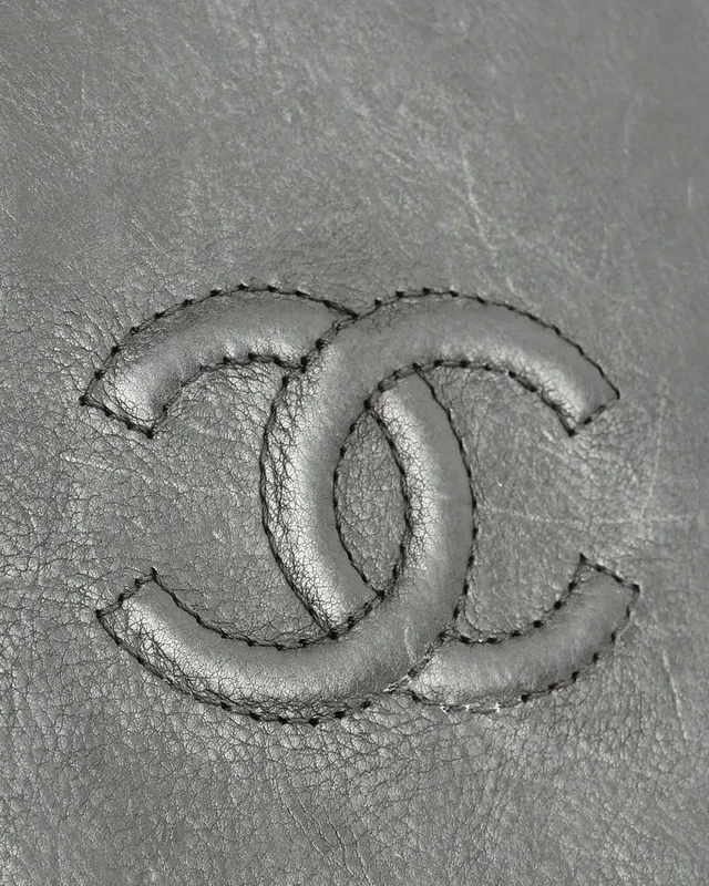 Chanel Coco Mark Phone Holder in Leather from A Retro Tale, photo 6 of 10
