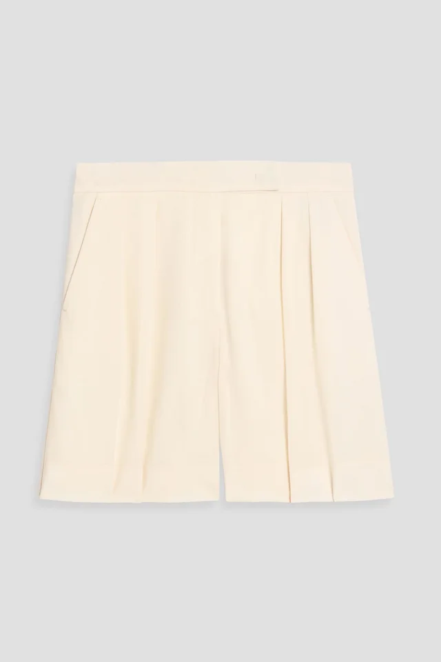 Max Mara Priamo Wool-Crepe Pleated Shorts in White from THE OUTNET, photo 1 of 1